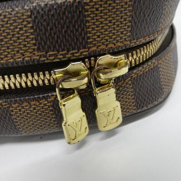 LOUIS VUITTON Authentic Brown Damier Shoulder Bag - Picture 4 of 7